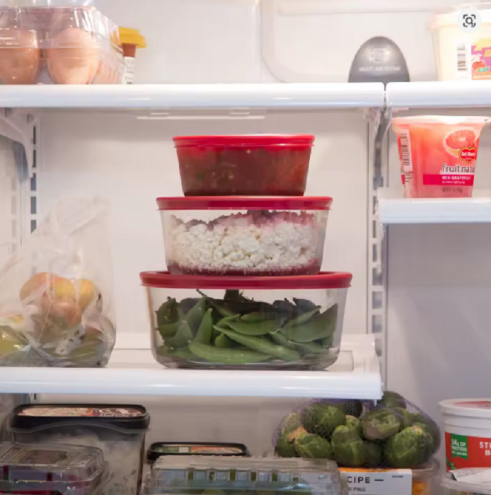 14-piece clear glass food storage container set, non-toxic, microwave, dishwasher, and freezer safe.