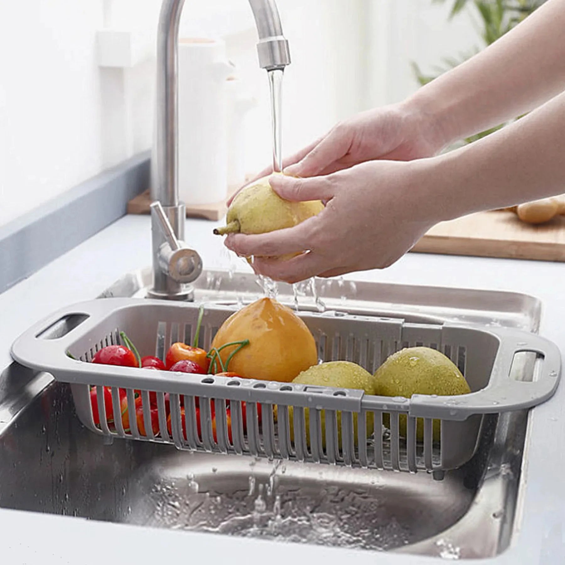 Retractable Kitchen Sink Storage Rack with Drain Basket for Fruits and Vegetables