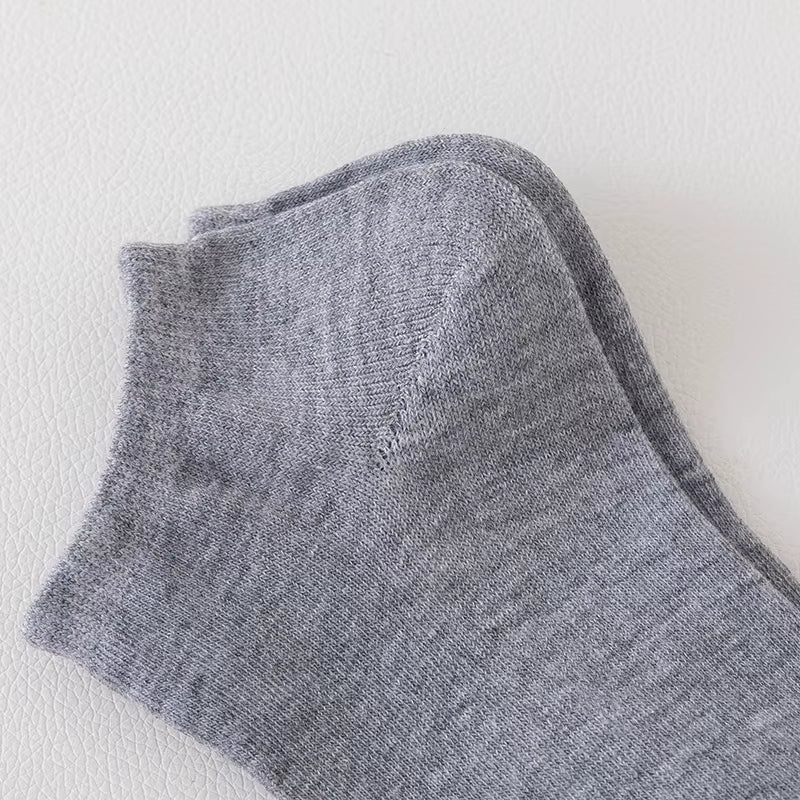 Invisible Low Cut Silicone Non-Slip Boat Socks for Men and Women - 3/5/8 Pairs, Casual Solid Color, Breathable Summer No-Show Ankle Socks