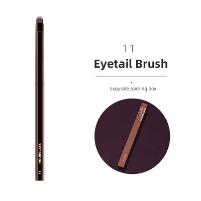 Professional Makeup Brush Set for Powder Foundation, Concealer, Blusher, Bronzer, Eye Shadow, Eyebrow, Eyeliner, and Sculpting