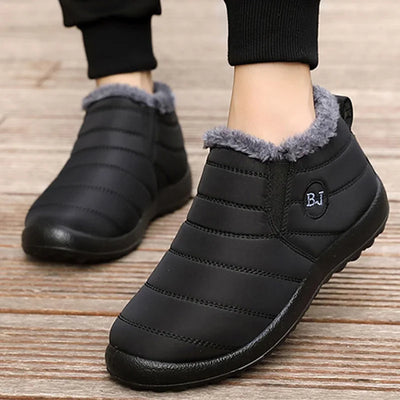 Lightweight Waterproof Ankle Boots for Women - Winter 2022 Collection - Black Plus Size Snow Boots