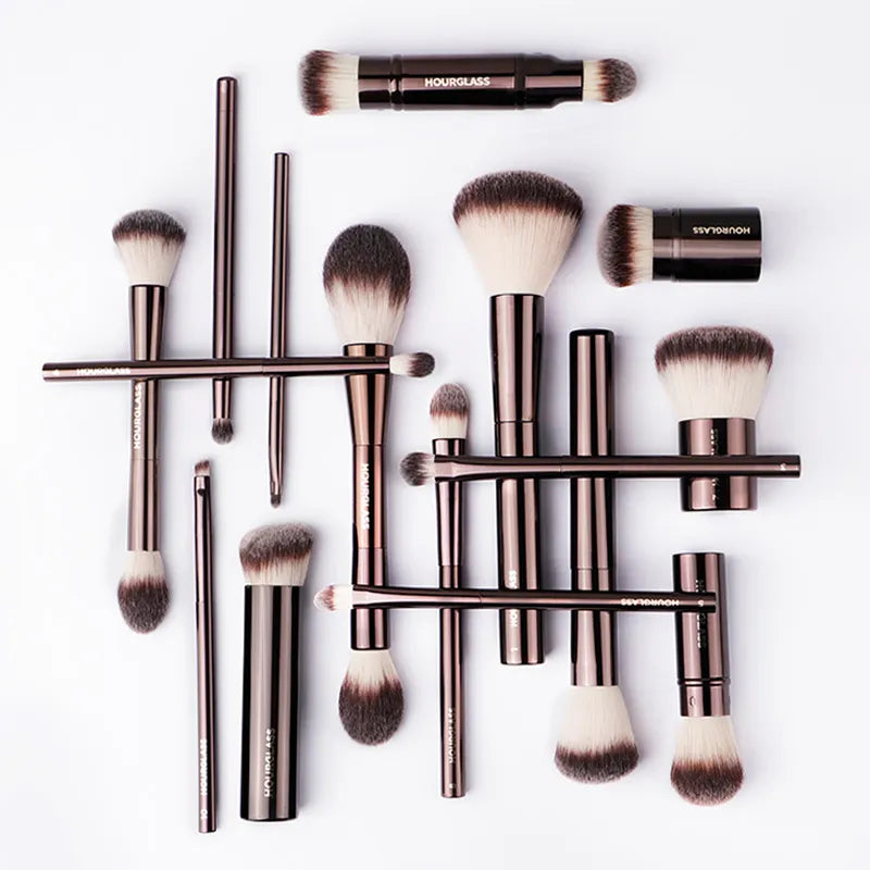 Professional Makeup Brush Set for Powder Foundation, Concealer, Blusher, Bronzer, Eye Shadow, Eyebrow, Eyeliner, and Sculpting