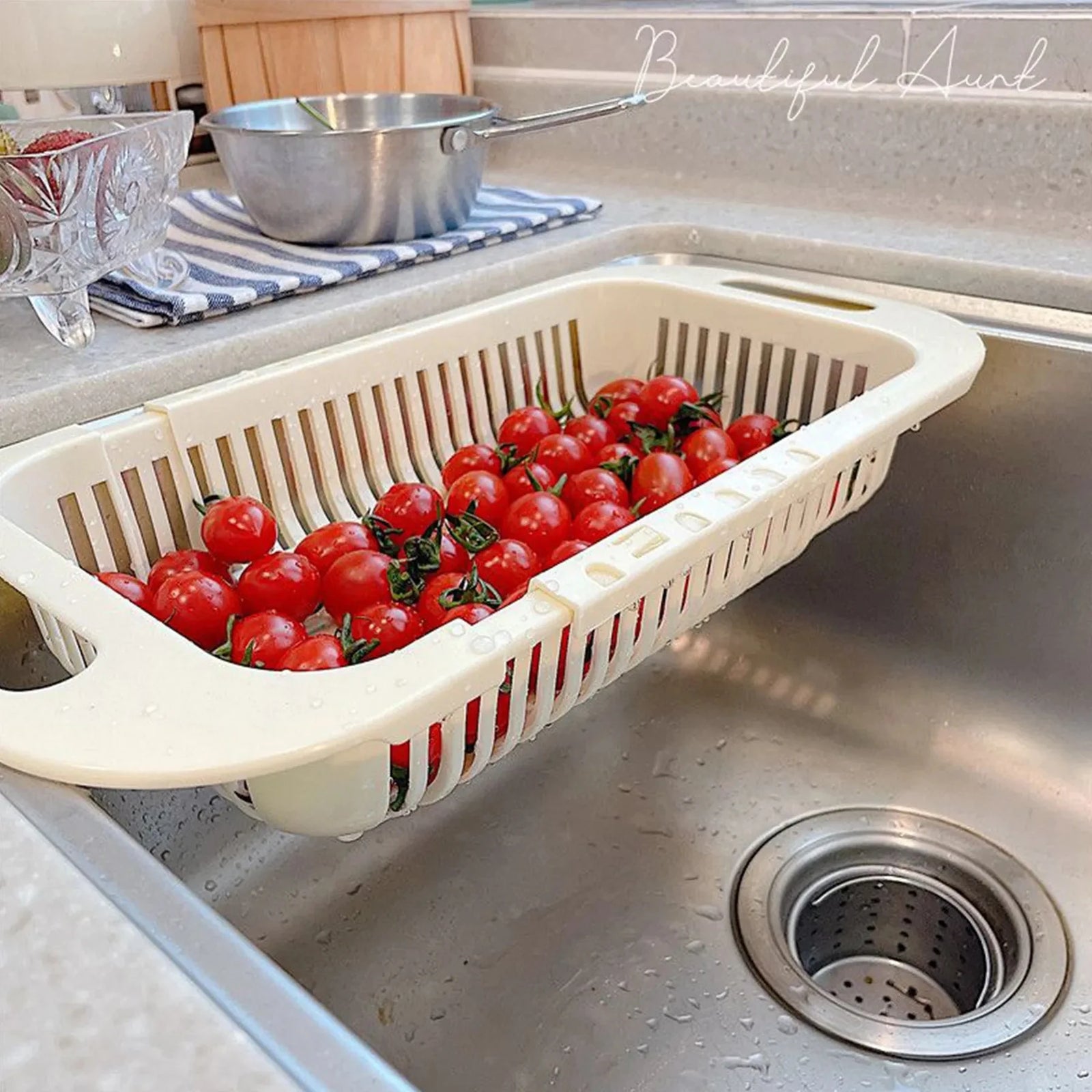 Retractable Kitchen Sink Storage Rack with Drain Basket for Fruits and Vegetables